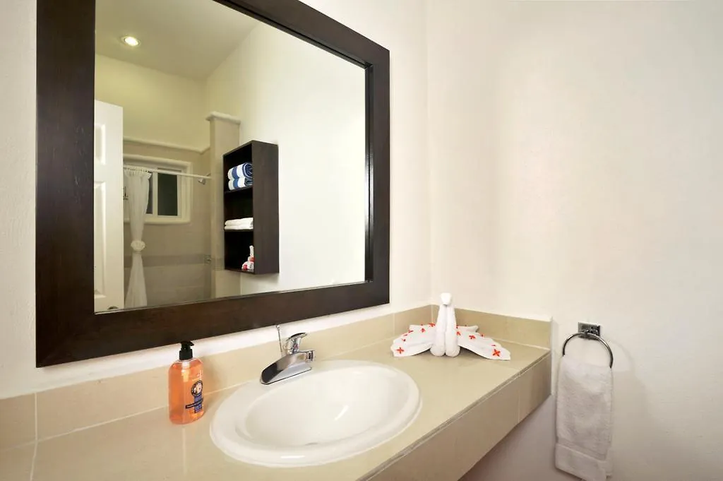 Las Palmas Condominio Playa del Carmen 0*,  Mexico